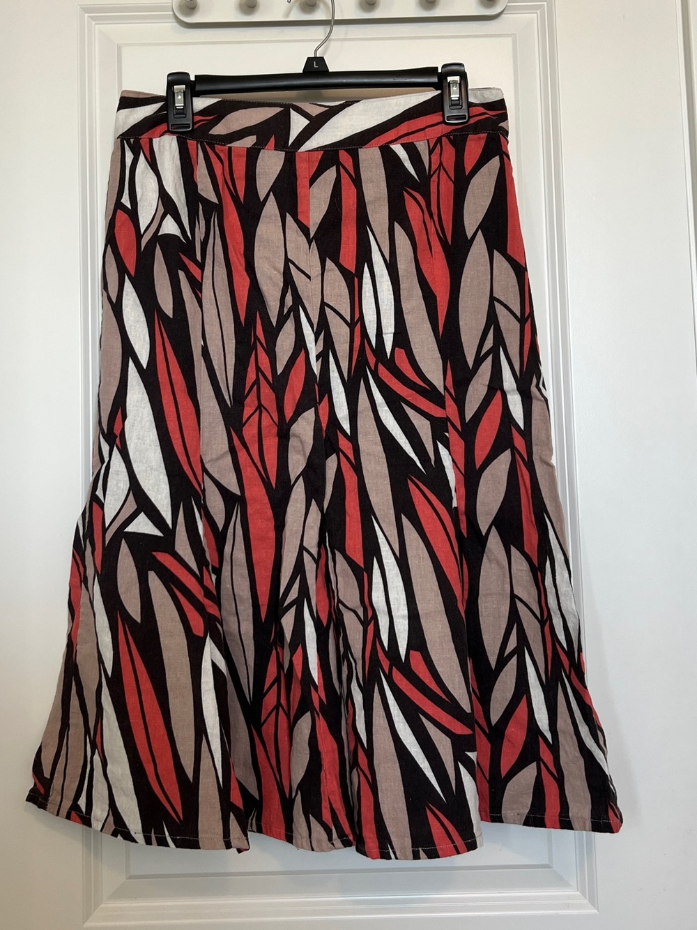 Metro Wear Red, Tan & Black Abstract A-Line Skirt